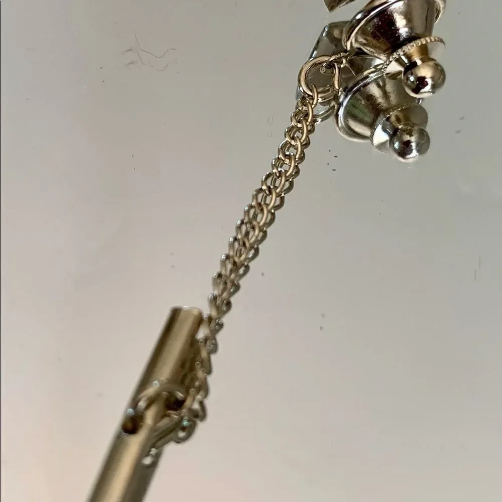 Vintage gold engraved tie tack or tie pin‎